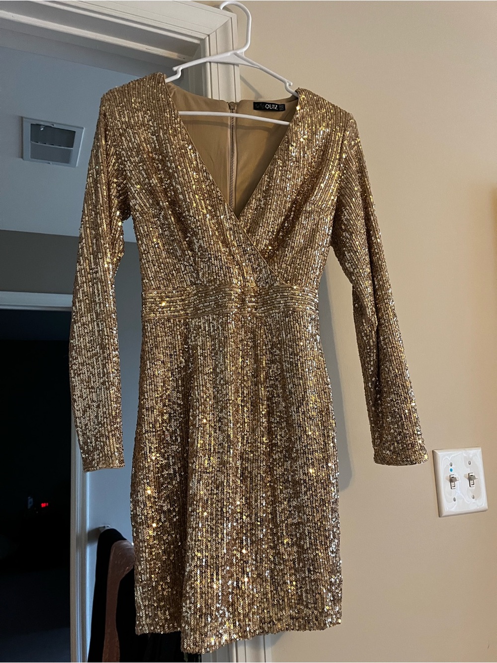 Gold Sequin Long-Sleeve V-Neck Party Dress
